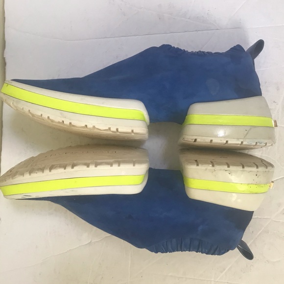 Stuart Weitzman Stretch Suede Sneakers SW 612 Shoes Comfort Coastal Unisex Flats - Picture 3 of 16